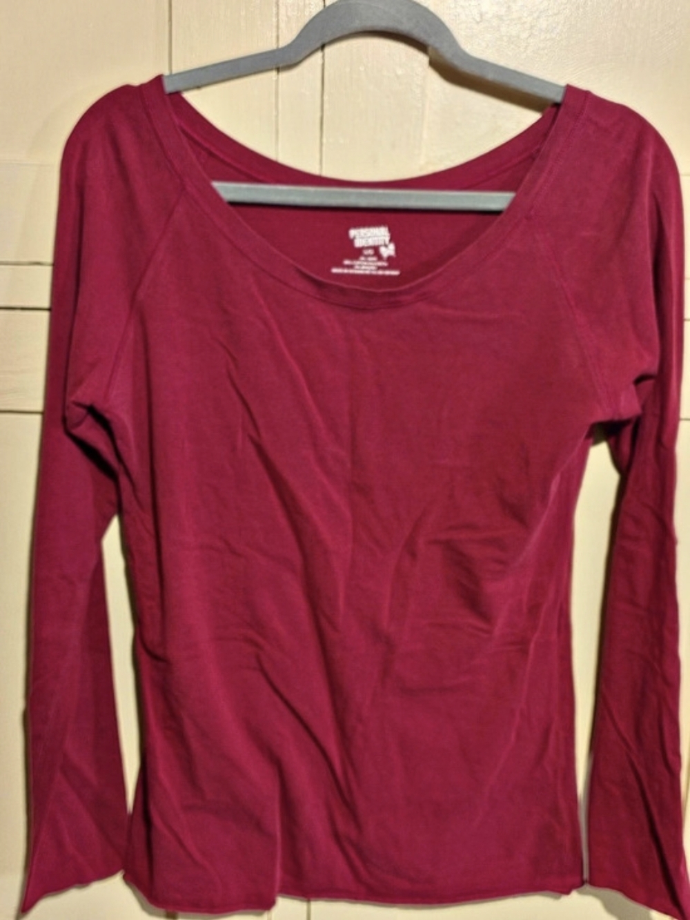 Personal Identity Long Sleeve Top in Red Size Large